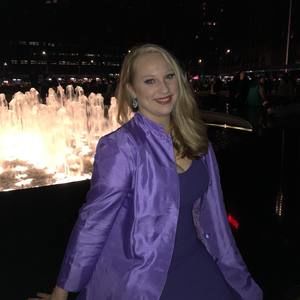 Meet your Posher, Lauren